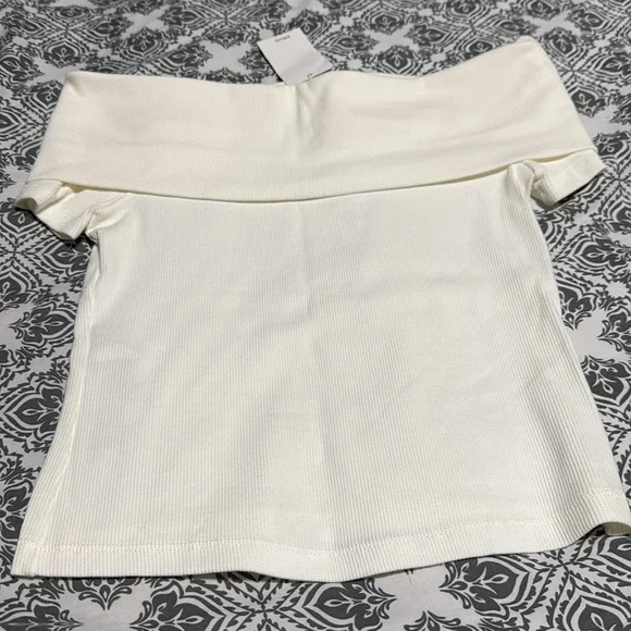 MANGO Off-Shoulder Top, Size M, Color White - Picture 4 of 4